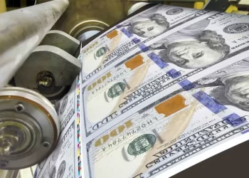 سه رویکرد درمورد آینده قیمت دلار