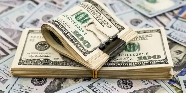 دلار طبق پیش‌بینی‌ها عمل نکرد