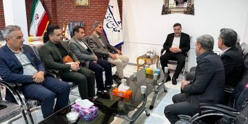 دیدار اتحادیه طلا و جواهر قم با آقای امیرآبادی نماینده محترم قم در مجلس