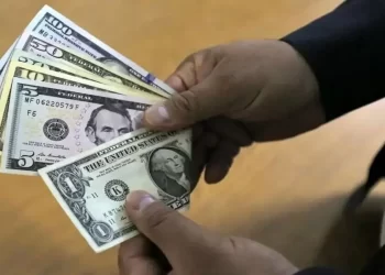 خیز دلار برای ۵ رقمی شدن