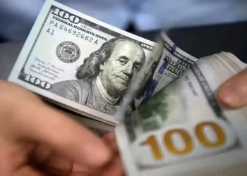 چرا دلار به خبرهای مثبت مذاکره روی خوش نشان نمی دهد؟