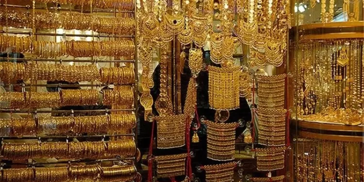 قیمت طلا و سکه مسیر نزولی را ادامه می‌دهد؟
