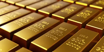 مسیر صعود طلای جهانی لغزنده شد