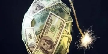 2 سناریوی قیمت دلار در بحبوحه مذاکرات ایران و آمریکا / دلار 80 هزار تومانی می‌شود؟