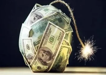 قیمت دلار تا دی‌ماه به 130 هزار تومان می‌رسد / فاز اصلاحی دلار، زمینه‌ساز جهش بعدی است