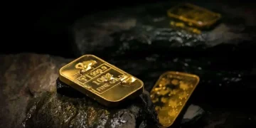 طلای جهانی دوباره اوج گرفت